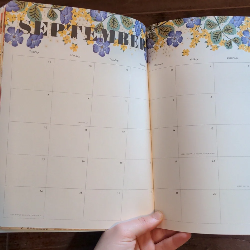 5/$18 Brand New Rifle Paper Co. 2023-2024 Academic Planner